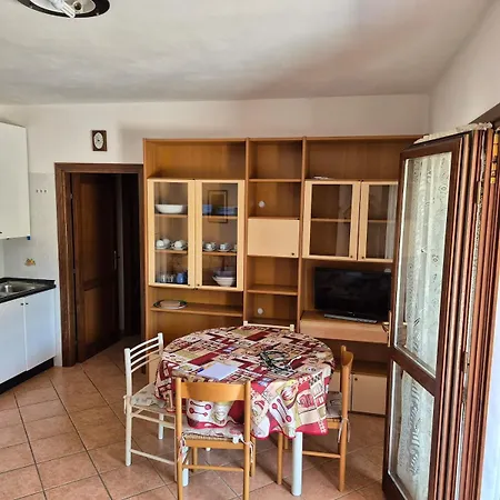 Minnie's 3 With Outdoor Gazebo Palau